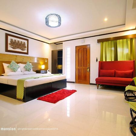 Coron Bancuang Mansion Bed & Breakfast Exterior photo