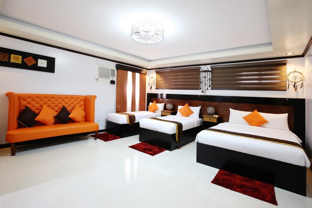 Coron Bancuang Mansion Bed & Breakfast Exterior photo